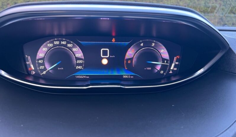 PEUGEOT 3008  | FWD (przód) | Manualna | 130 KM | Niebieski full