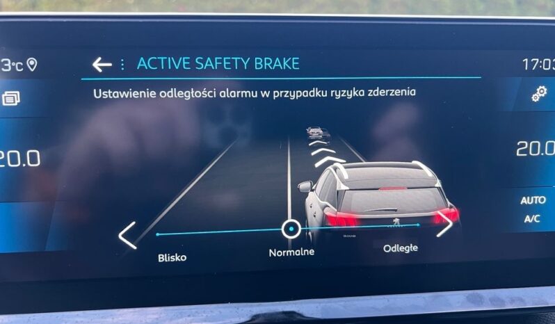 PEUGEOT 3008  | FWD (przód) | Manualna | 130 KM | Niebieski full