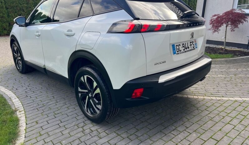 PEUGEOT 2008  | FWD (przód) | Automatyczna | 130 KM | Biały full