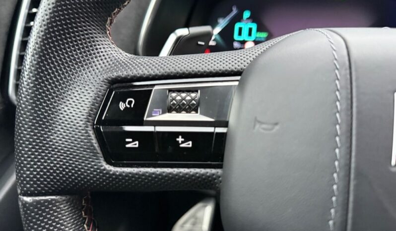 DS Automobiles DS 7 Crossback | FWD (przód) | Automatyczna | 225 KM | Szary full