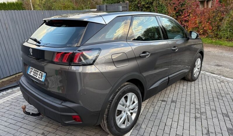 PEUGEOT 3008  | FWD (przód) | Automatyczna | 130 KM | Szary full