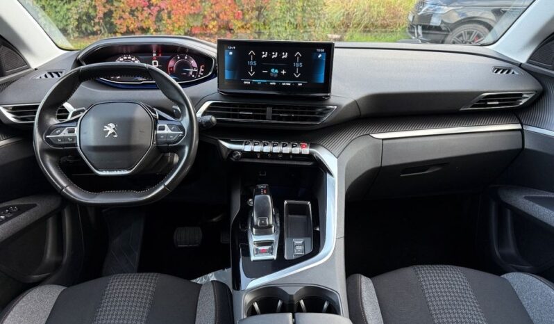 PEUGEOT 3008  | FWD (przód) | Automatyczna | 130 KM | Szary full