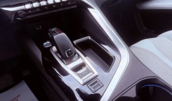 PEUGEOT 3008  | FWD (przód) | Automatyczna | 131 KM | Bordowy full