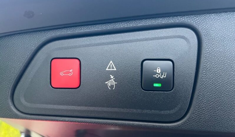 PEUGEOT 3008  | FWD (przód) | Automatyczna | 131 KM | Bordowy full