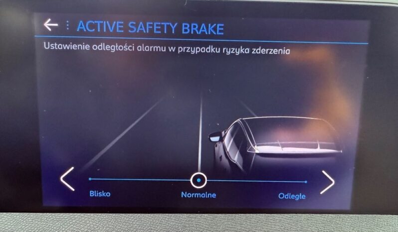 PEUGEOT 3008  | FWD (przód) | Automatyczna | 131 KM | Bordowy full