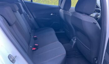 PEUGEOT 2008  | FWD (przód) | Manualna | 110 KM | Biały full