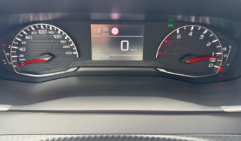 PEUGEOT 2008  | FWD (przód) | Manualna | 110 KM | Biały full