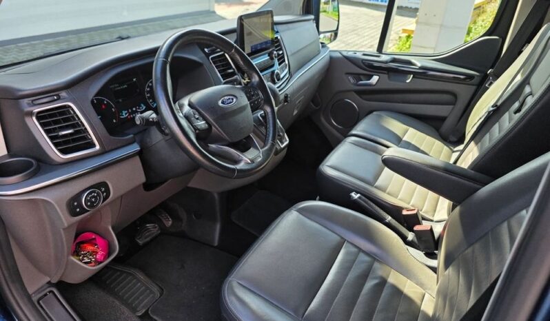 FORD Tourneo Custom  | FWD (przód) | Automatyczna | 130 KM | Niebieski full