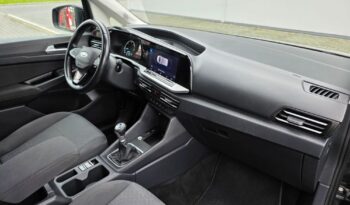 FORD Tourneo Connect  | FWD (przód) | Manualna | 122 KM | Czarny full