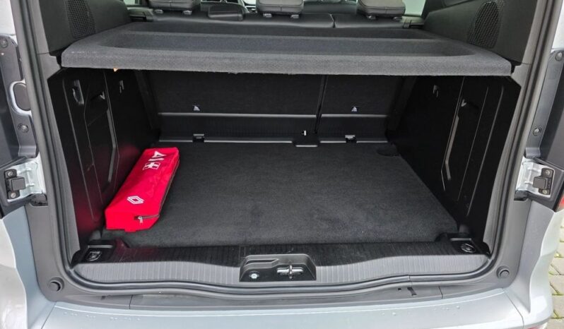 RENAULT Kangoo  | FWD (przód) | Automatyczna | 130 KM | Srebrny full