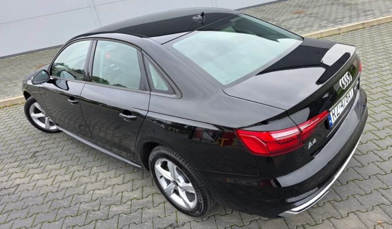 AUDI A4  | FWD (przód) | Automatyczna | 150 KM | Czarny full