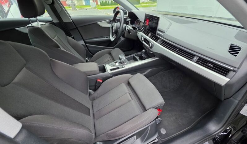 AUDI A4  | FWD (przód) | Automatyczna | 150 KM | Czarny full