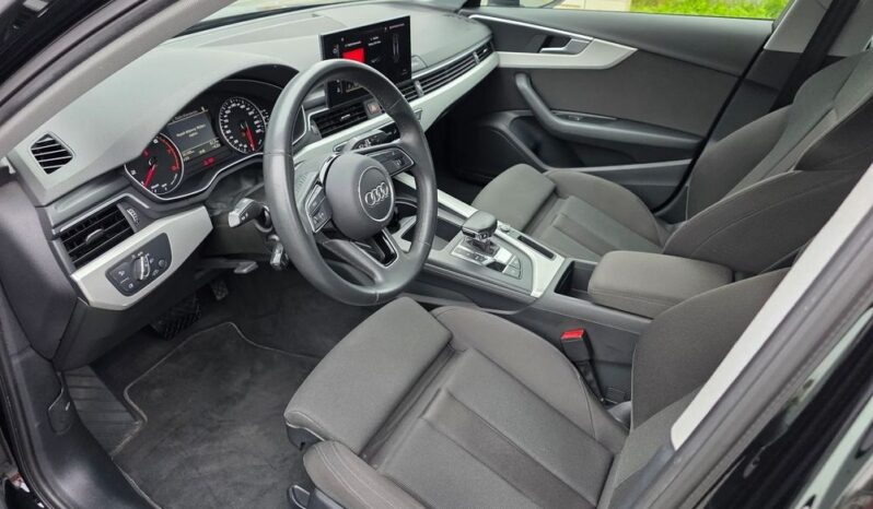 AUDI A4  | FWD (przód) | Automatyczna | 150 KM | Czarny full