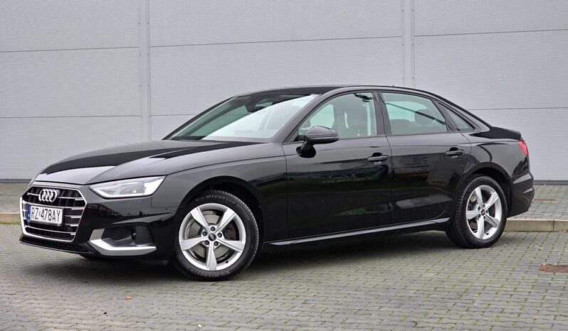 AUDI A4  | FWD (przód) | Automatyczna | 150 KM | Czarny full