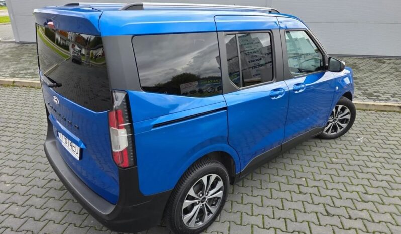 FORD Tourneo Courier  | FWD (przód) | Automatyczna | 125 KM | Niebieski full