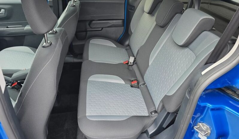 FORD Tourneo Courier  | FWD (przód) | Automatyczna | 125 KM | Niebieski full