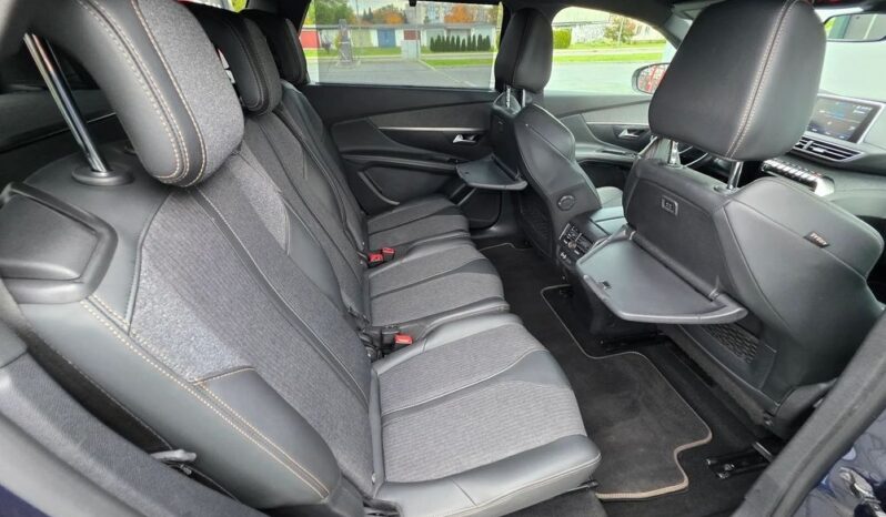 PEUGEOT 5008  | FWD (przód) | Automatyczna | 130 KM | Granatowy full