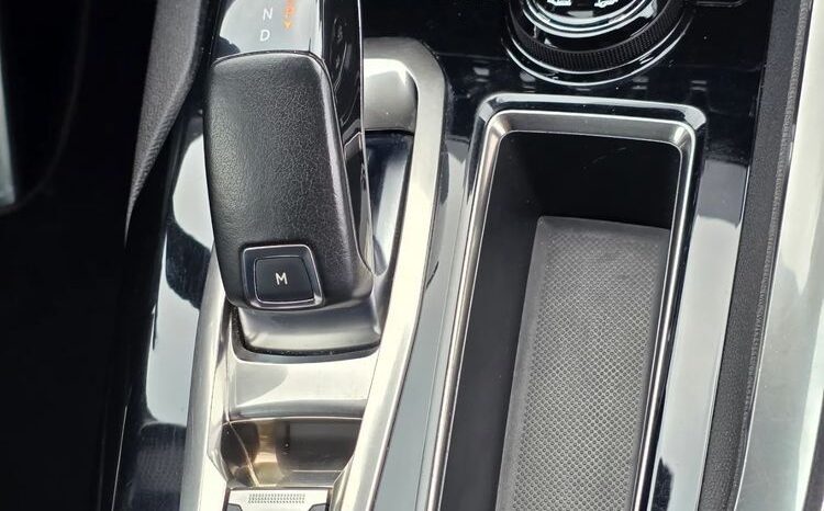 PEUGEOT 5008  | FWD (przód) | Automatyczna | 130 KM | Granatowy full