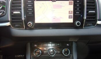 SKODA Karoq | FWD (przód) | Automatyczna Dwusprzeglowa | 150 KM | Szary full