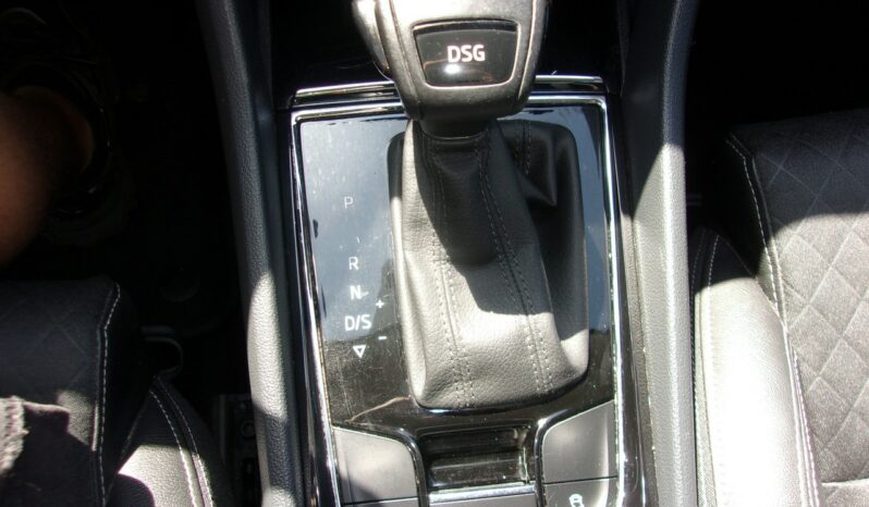 SKODA Karoq | FWD (przód) | Automatyczna Dwusprzeglowa | 150 KM | Szary full