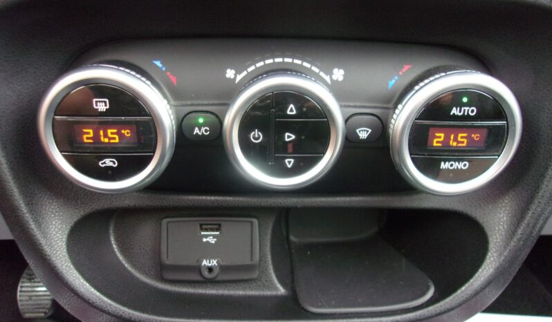 FIAT 500L  | FWD (przód) | Manualna | 120 KM | zielony ciemny full