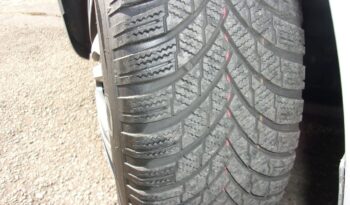 VOLKSWAGEN Golf Plus  | FWD (przód) | Manualna | 102 KM | Srebrny full