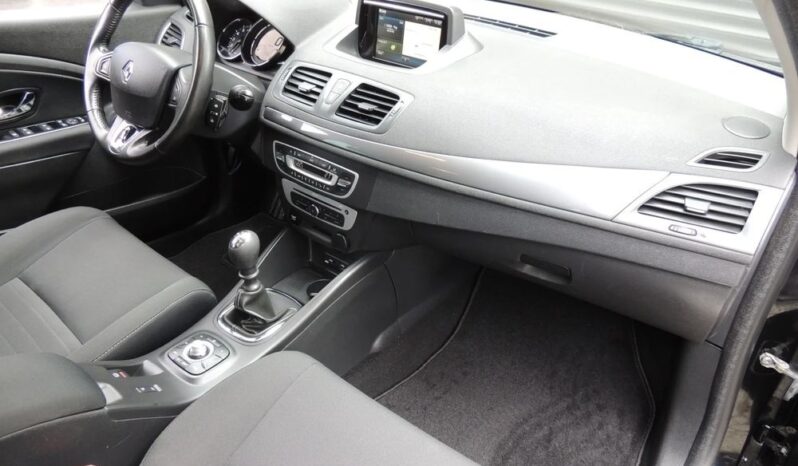 RENAULT Megane  | FWD (przód) | Manualna | 115 KM | Czarny full