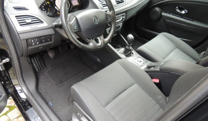 RENAULT Megane  | FWD (przód) | Manualna | 115 KM | Czarny full