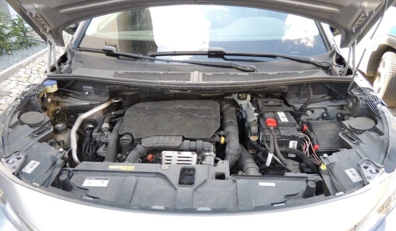PEUGEOT 3008  | FWD (przód) | Manualna | 130 KM | Szary full