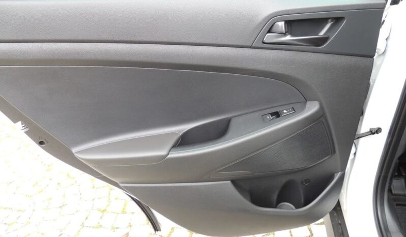 HYUNDAI Tucson  | FWD (przód) | Automatyczna | 177 KM | Biały full