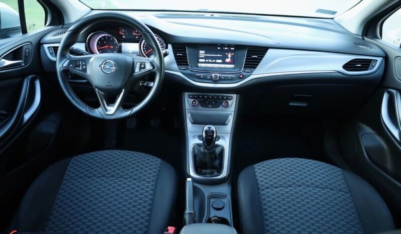 OPEL Astra | FWD (przód) | Manualna | 125 KM | Srebrny full