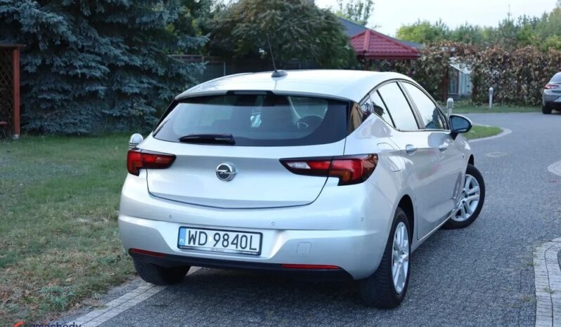 OPEL Astra | FWD (przód) | Manualna | 125 KM | Srebrny full