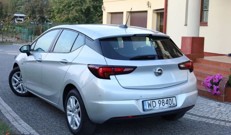 OPEL Astra | FWD (przód) | Manualna | 125 KM | Srebrny full