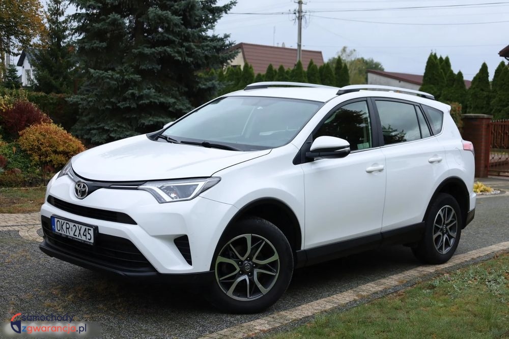 Toyota Rav4  | Fwd (Przód) | Manualna | 143 Km | Biały