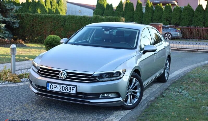 VOLKSWAGEN Passat  | FWD (przód) | Automatyczna | 220 KM | Beżowy full