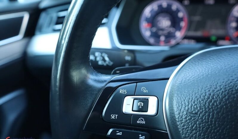 VOLKSWAGEN Passat  | FWD (przód) | Automatyczna | 220 KM | Beżowy full