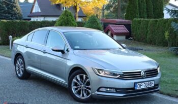 VOLKSWAGEN Passat  | FWD (przód) | Automatyczna | 220 KM | Beżowy full