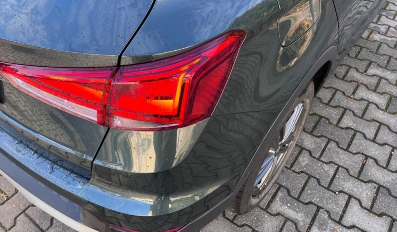 SEAT Arona  | FWD (przód) | Manualna | 110 KM | Zielony full