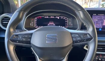 SEAT Arona  | FWD (przód) | Manualna | 110 KM | Zielony full