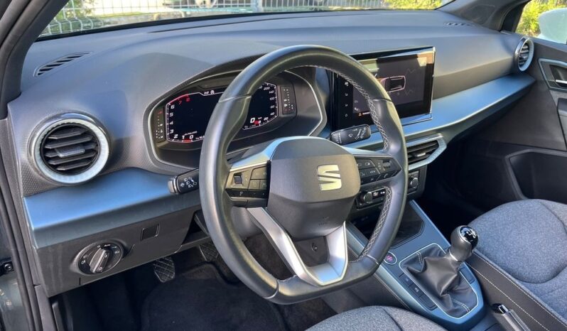 SEAT Arona  | FWD (przód) | Manualna | 110 KM | Zielony full