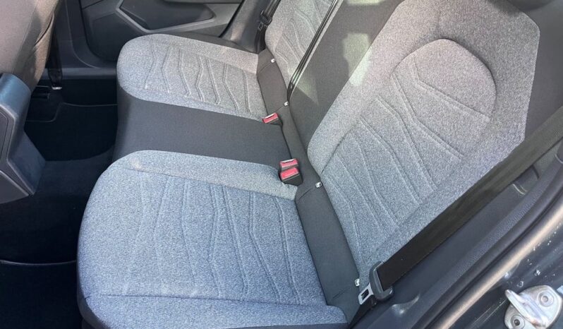 SEAT Arona  | FWD (przód) | Manualna | 110 KM | Zielony full