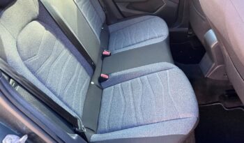 SEAT Arona  | FWD (przód) | Manualna | 110 KM | Zielony full