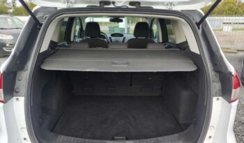 FORD Kuga  | FWD (przód) | Manualna | 150 KM | Biały full