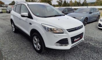 FORD Kuga  | FWD (przód) | Manualna | 150 KM | Biały full