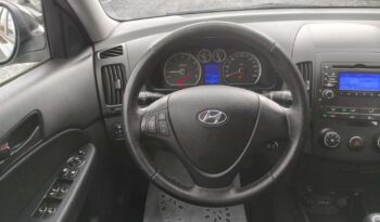 HYUNDAI I30  | FWD (przód) | Manualna | 109 KM | Czarny full