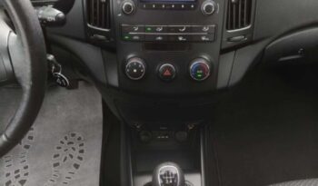 HYUNDAI I30  | FWD (przód) | Manualna | 109 KM | Czarny full