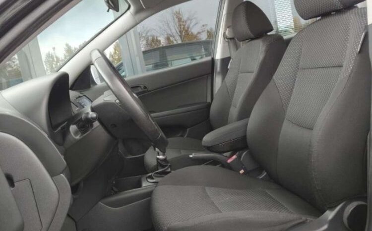 HYUNDAI I30  | FWD (przód) | Manualna | 109 KM | Czarny full