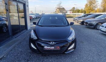 HYUNDAI I30  | FWD (przód) | Manualna | 110 KM | Czarny full