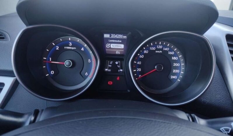 HYUNDAI I30  | FWD (przód) | Manualna | 110 KM | Czarny full