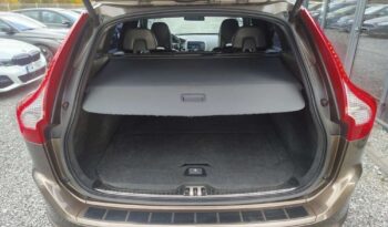 VOLVO XC 60 | 4×4 (stały) | Automatyczna | 215 KM | Brązowy full